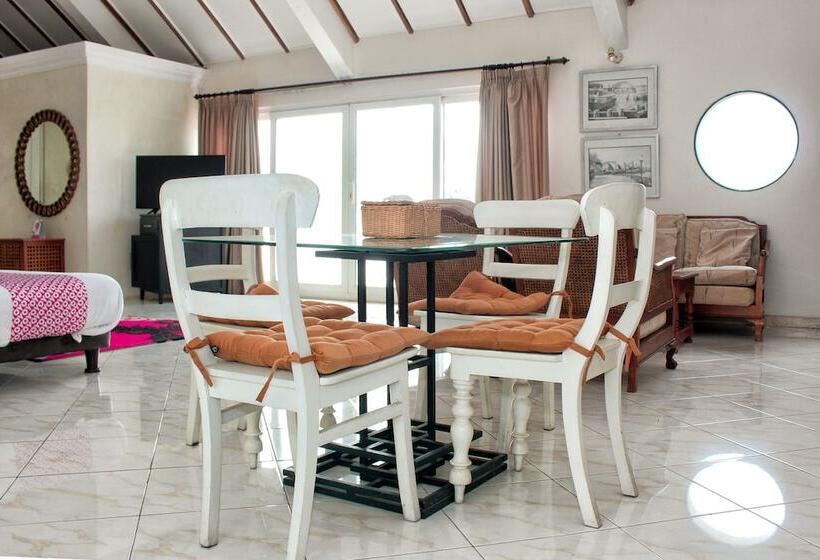 Family Suite, Oyo 2359 Bayfront Karnadia