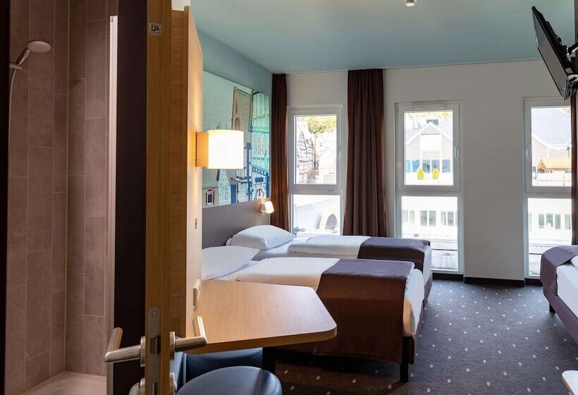 Номер Стандарт Трехместный, B&b Hotel Marburg