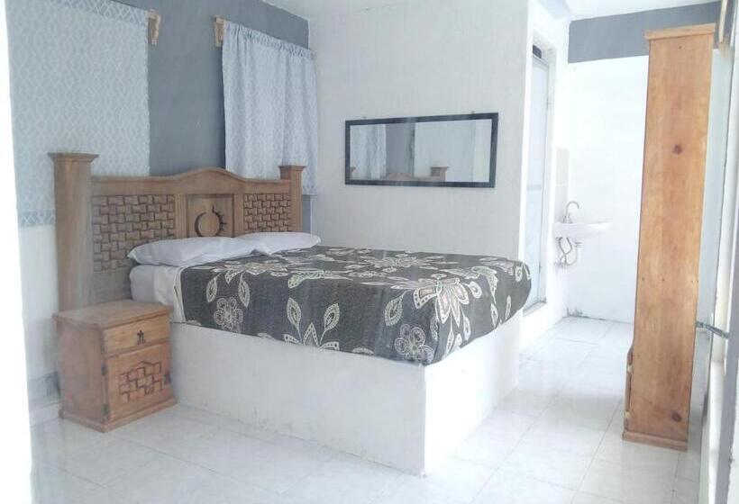 חדר דלוקס, Juarez
