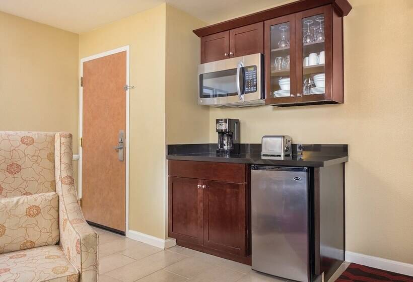 سوییت, Peacock Suites