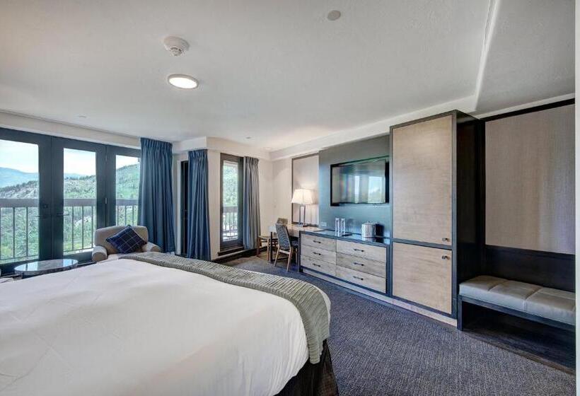 اتاق لوکس با تخت بزرگ, The Pines Lodge, A Rockresort