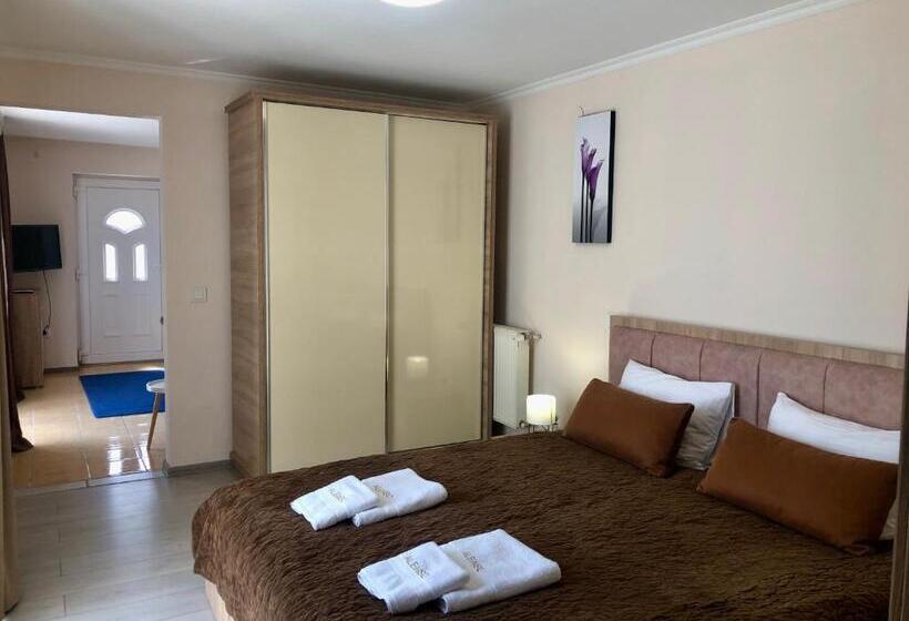 豪华家庭房间, Alenso Guesthouse