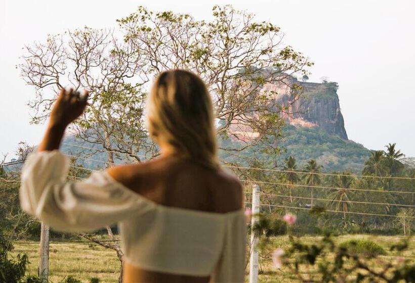 Номер Стандарт Вид на Горы, Royal Rock Sigiriya