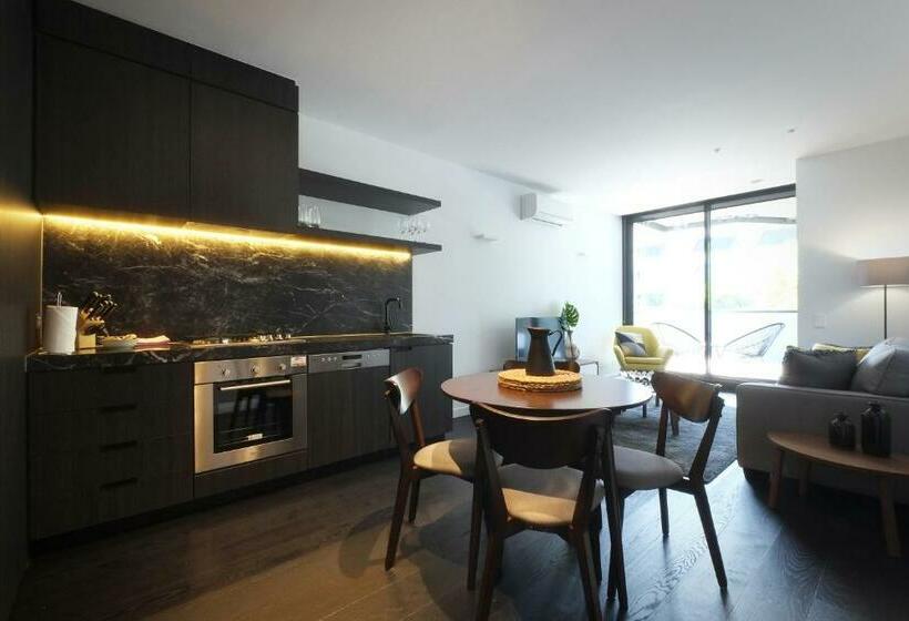 2 베드룸 이그제큐티브 아파트, Turnkey Accommodation  North Melbourne