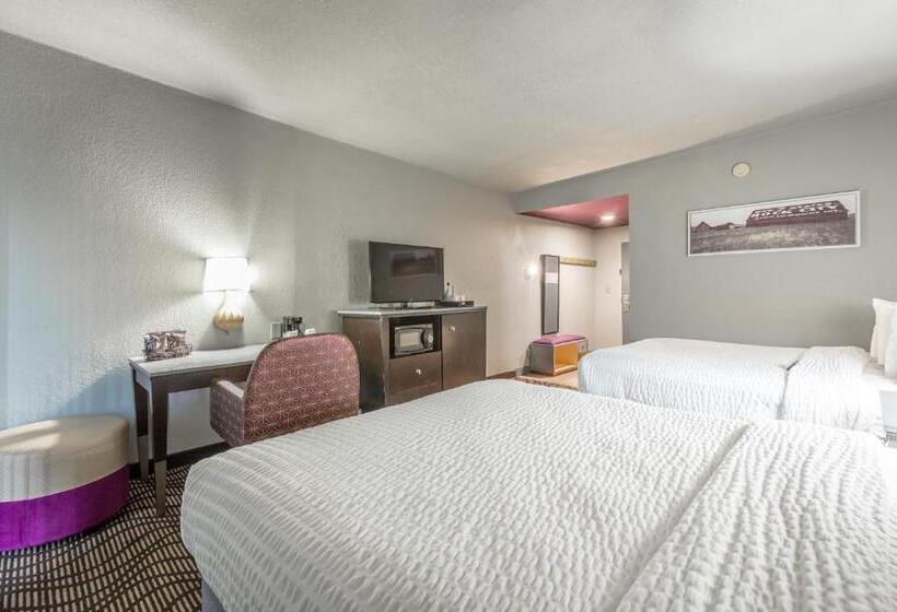 Cameră Standard Adaptată pentru Discapacitaţi, District 3 Hotel, Ascend Hotel Collection