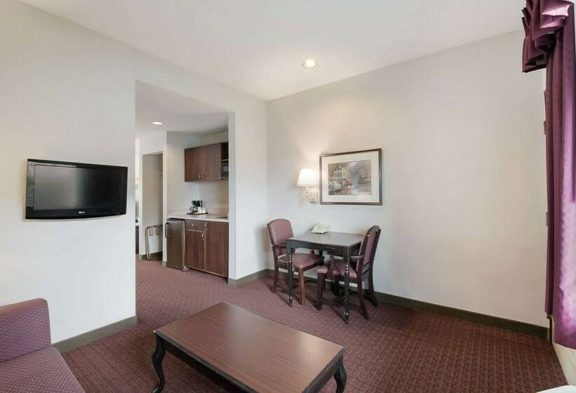 سوییت, Quality Inn Grand Suites Bellingham