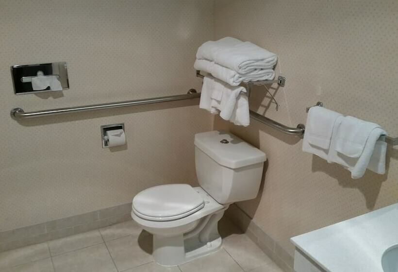 سوییت, Quality Inn Grand Suites Bellingham