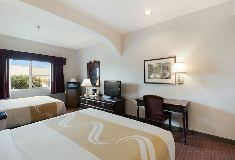 سوییت, Quality Inn Grand Suites Bellingham