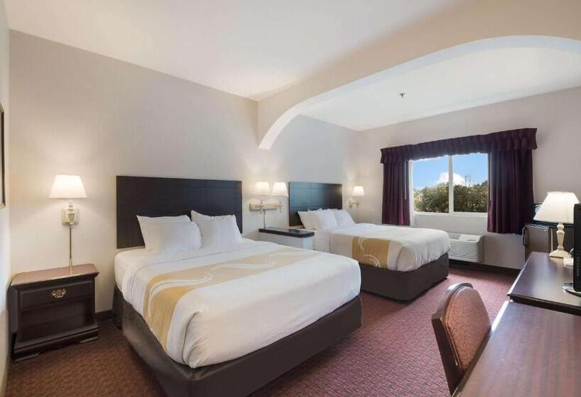 سوییت, Quality Inn Grand Suites Bellingham