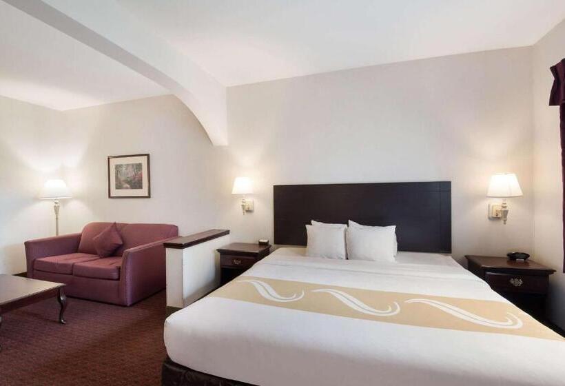 سوئیت با تخت بزرگ, Quality Inn Grand Suites Bellingham