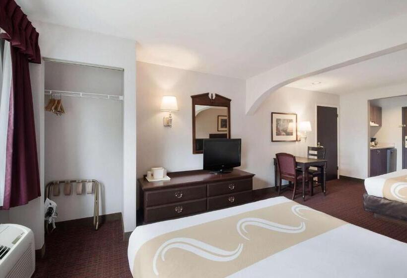 سوییت, Quality Inn Grand Suites Bellingham