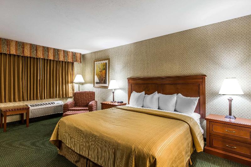 Стандартный Номер Кровать Кинг, Quality Inn Near China Lake Naval Station