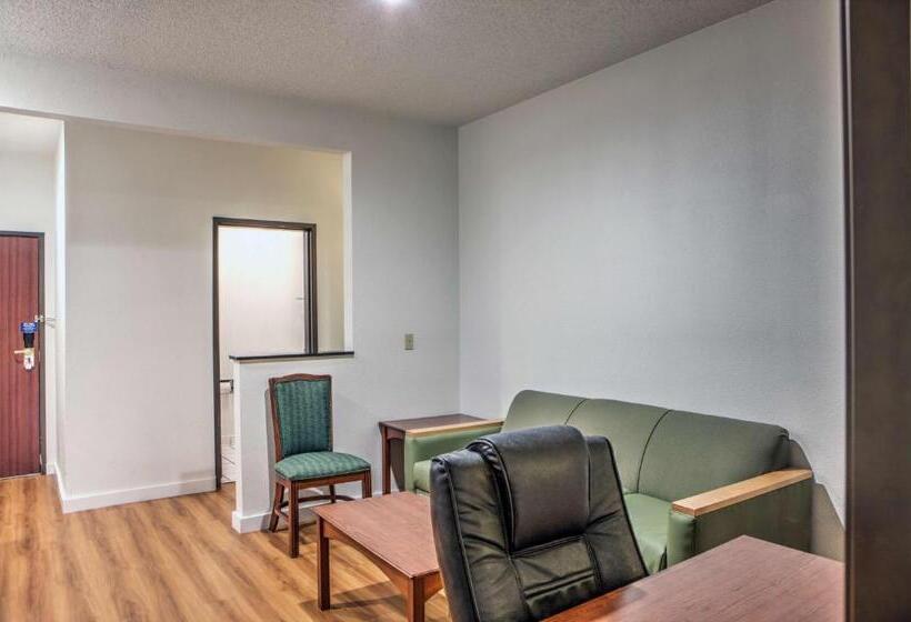 スイート, Motel 6 Dallas, Tx  Northwest