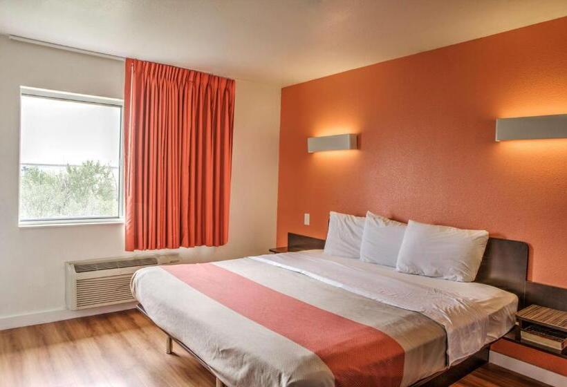 キングサイズベッドのスタンダードルーム, Motel 6 Dallas, Tx  Northwest