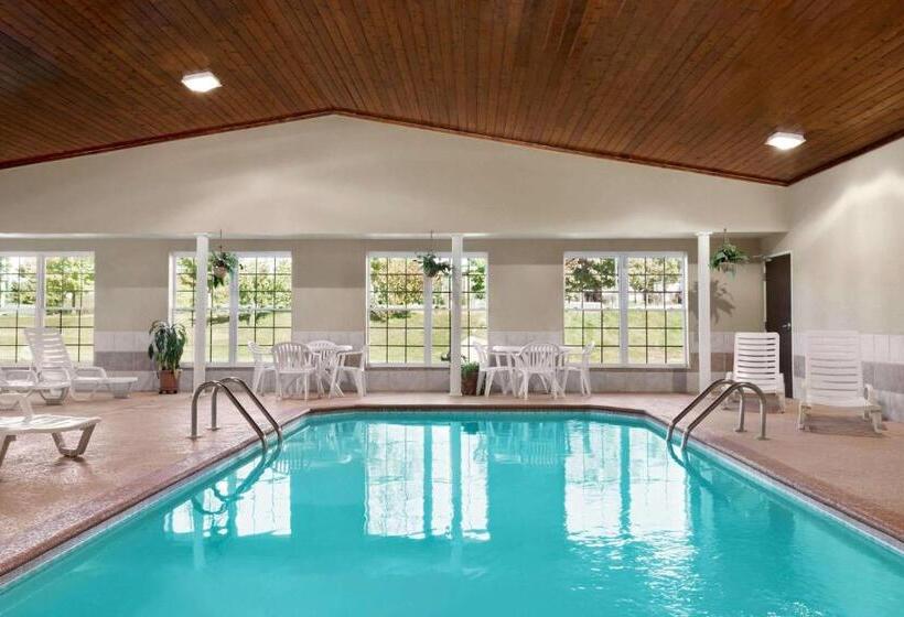 اتاق استاندارد با تخت بزرگ, Ramada By Wyndham Elizabethtown