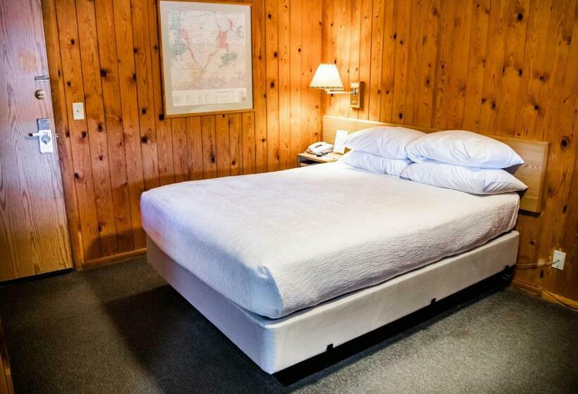 Номер Стандарт, Red Stone Inn
