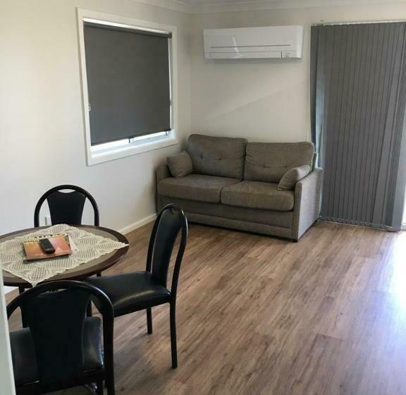 Family Suite, Terminus