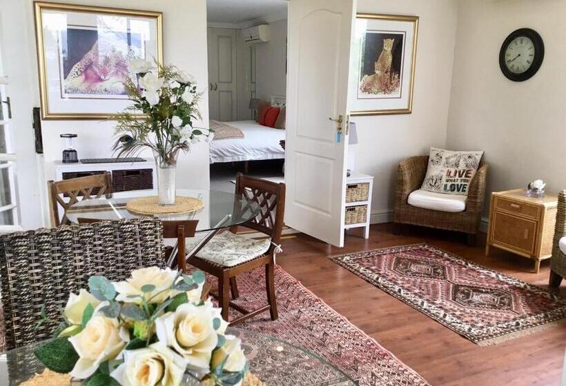 Апартаменты 2 Спальни, Oceangolf Guest House