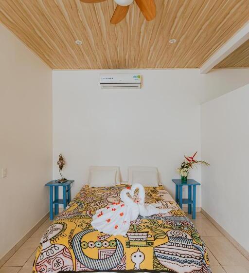 Люкс Вид на Бассейн, Coco Beach Village
