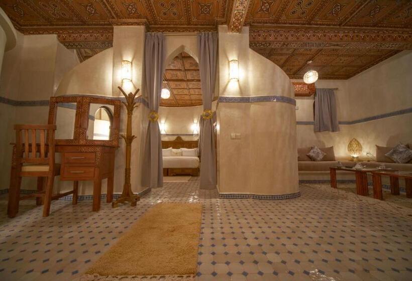 Полулюкс, Oz Palace Ouarzazate & Spa