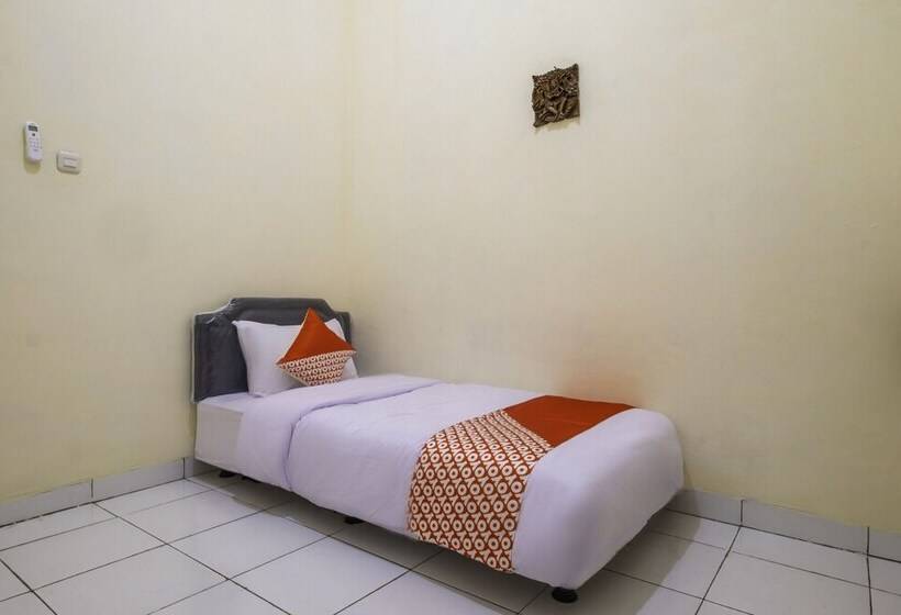 Номер Deluxe Одноместный, Siliwangi Guest House Syariah Tasikmalaya Mitra Reddoorz