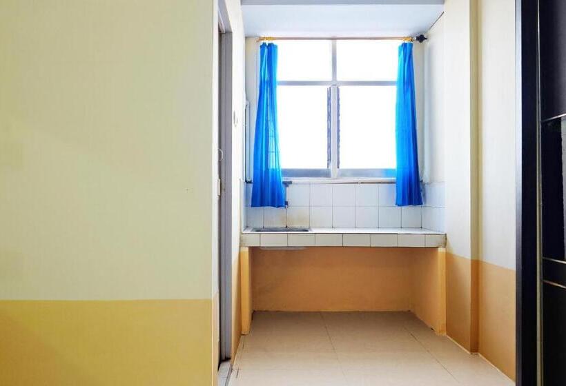 Номер Стандарт, Spot On 2610 Zn Guest House