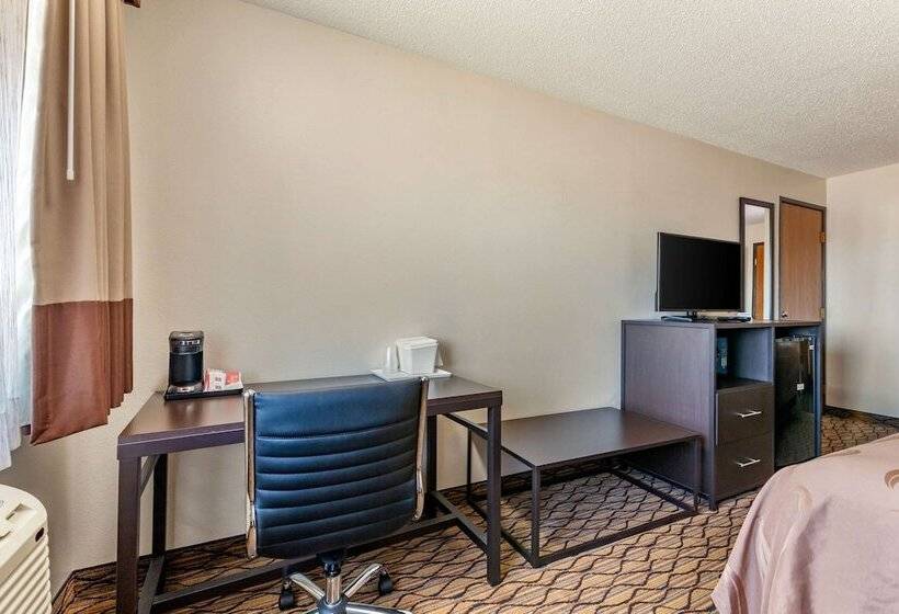 Номер Стандарт, Quality Inn New London
