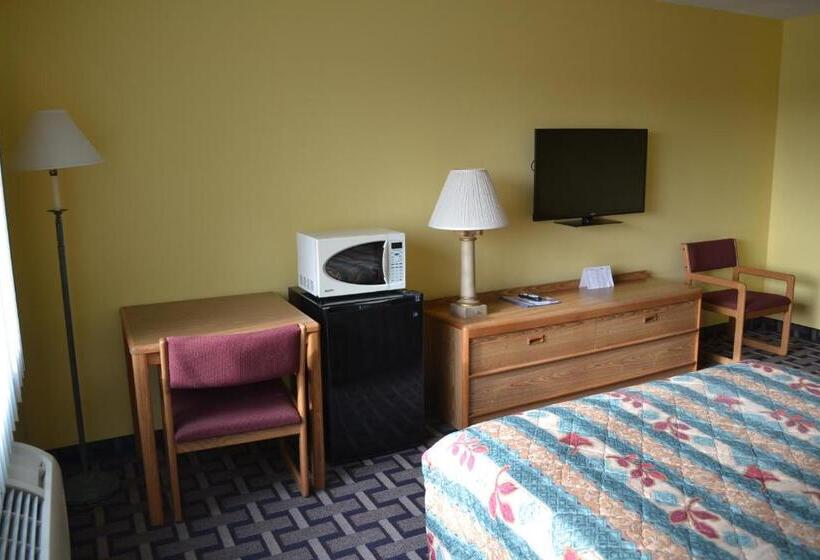 Номер Стандарт, Sky Lodge Inn & Suites  Delavan