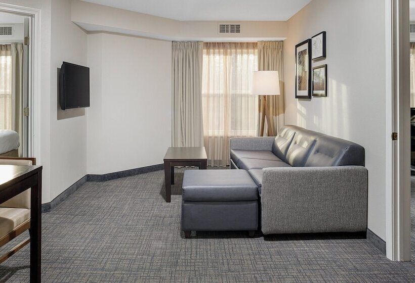 Люкс 2 Спальни, Residence Inn Boston Foxborough
