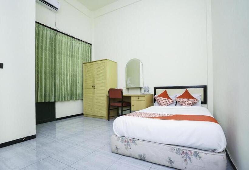 Номер Deluxe, Oyo 2004 Penginapan Bidara Syariah