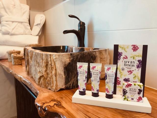 Люкс Повышенной Комфортности, Rural Finca Vivaldi Nature & Spa