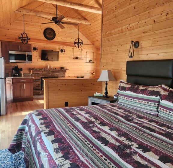 Студия Стандарт, Presidential Mountain Resort