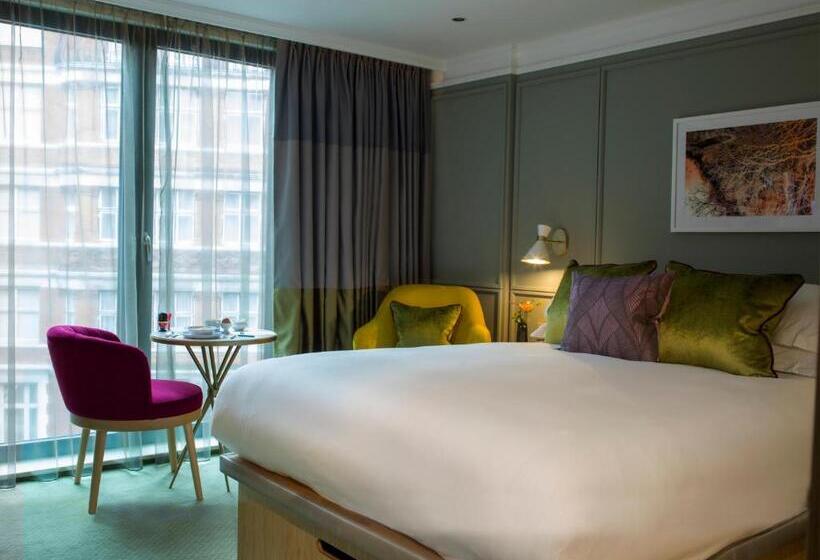 Номер Executive, The Guardsman   Preferred Hotels And Resorts
