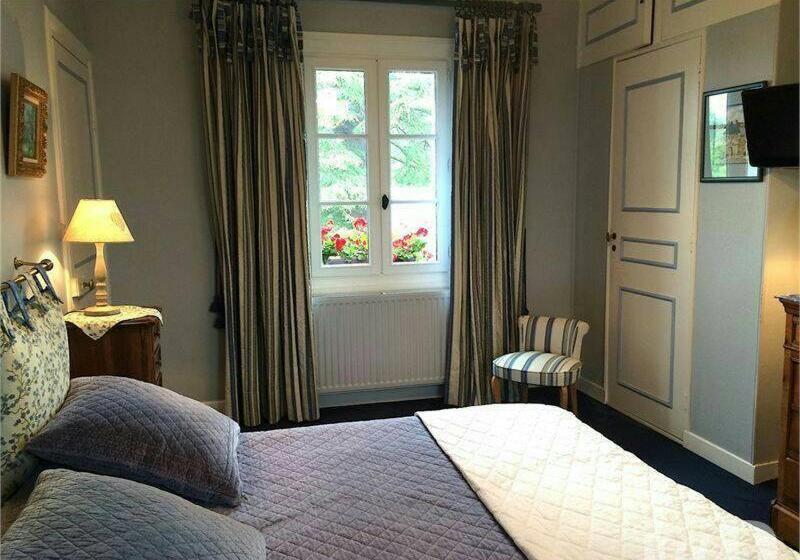 带花园景观的标准三人间, Les Chambres D Hôtes Le Val D Honfleur