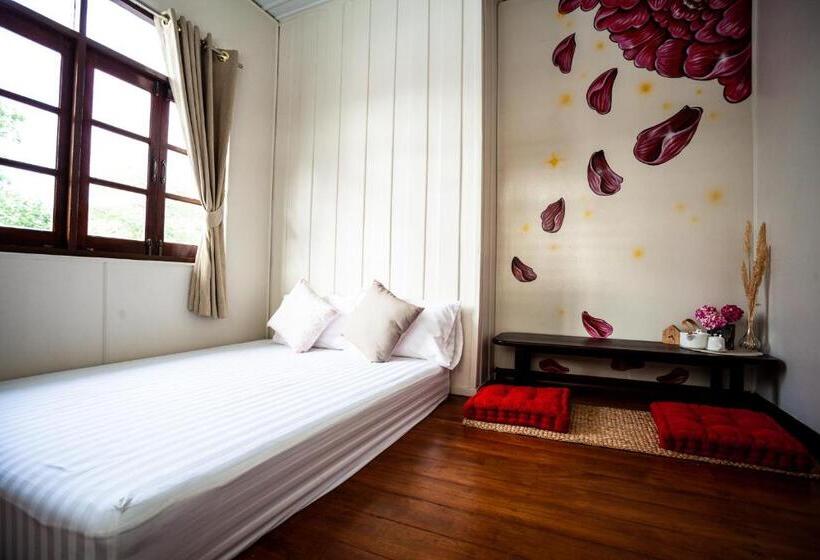 اتاق استاندارد, Baan Suan Krung Kao
