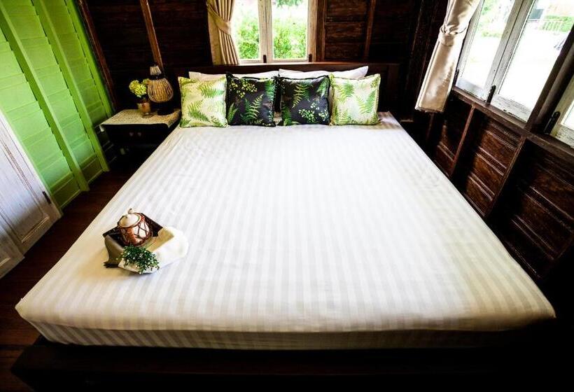 Deluxe Suite King Bed, Baan Suan Krung Kao