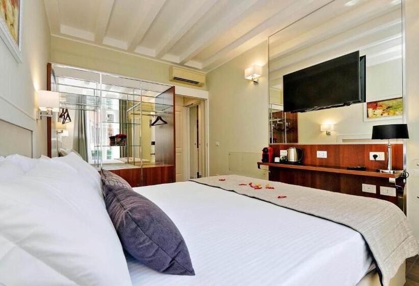 آپارتمان سوپریور 1 خوابه, Piazza Venezia Grand Suite