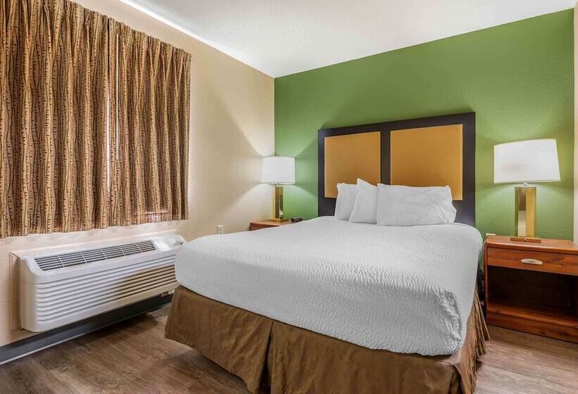 استودیوی لوکس, Extended Stay America Suites  Evansville  East