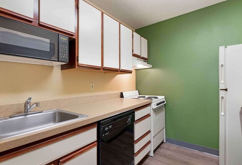 디럭스 스튜디오, Extended Stay America Select Suites   South Bend   Mishawaka   South