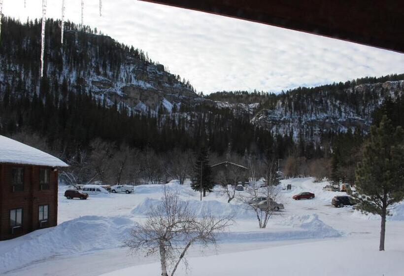 سوییت, Spearfish Canyon Lodge
