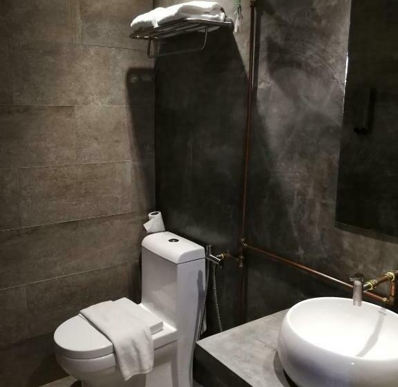 キングサイズベッドのデラックスルーム, The Rise Room