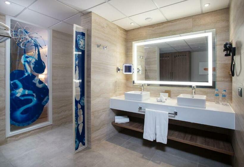 اتاق لوکس با چشم‌انداز باغ, Serenade Punta Cana Beach & Spa Resort