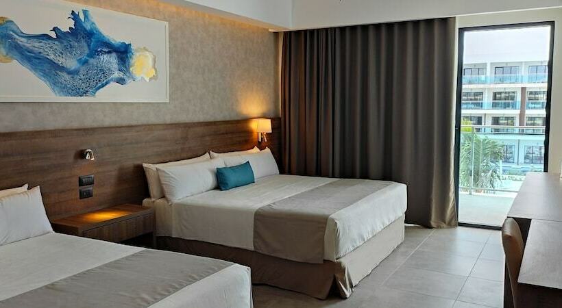 اتاق سوپریور با چشم‌انداز دریا, Serenade Punta Cana Beach & Spa Resort
