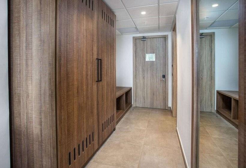 اتاق لوکس با چشم‌انداز باغ, Serenade Punta Cana Beach & Spa Resort