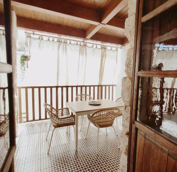 اتاق لوکس با بالکن, Casa Telégrafos