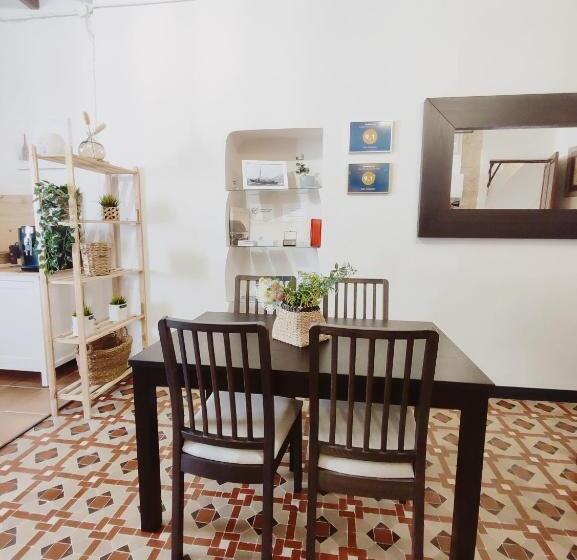 اتاق لوکس, Casa Telégrafos