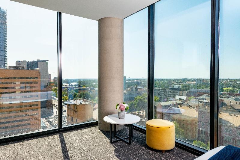 סוויטת ג'וניור, Crowne Plaza Adelaide, An Ihg
