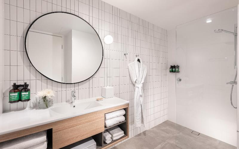 Номер Премиум Вид на Город, Crowne Plaza Adelaide, An Ihg