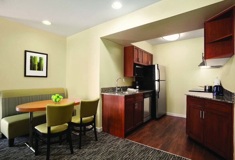 Люкс 2 Спальни, Hyatt House Pleasanton