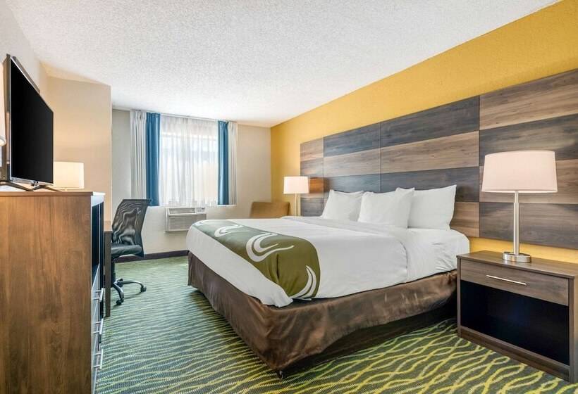 Стандартный Номер Кровать Кинг, Quality Inn & Suites Leesburg Chain Of Lakes